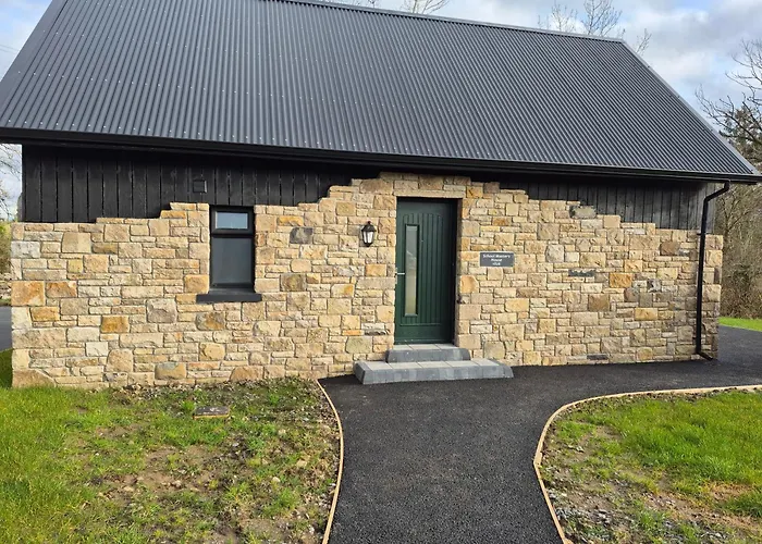 別荘 School Master's House *